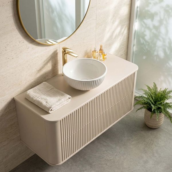 Badmöbel LILIA 120, sand matt, elegantes Aufsatzbecken mit Waschtischunterbau, vormontiert